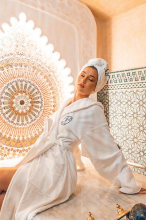 Art Palace Suites & Spa